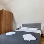 Apartament Aki Gray Brașov
