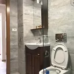 Apartament Aki Gray